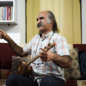تجربه شنیدن  موسیقی گیلانی با عمو